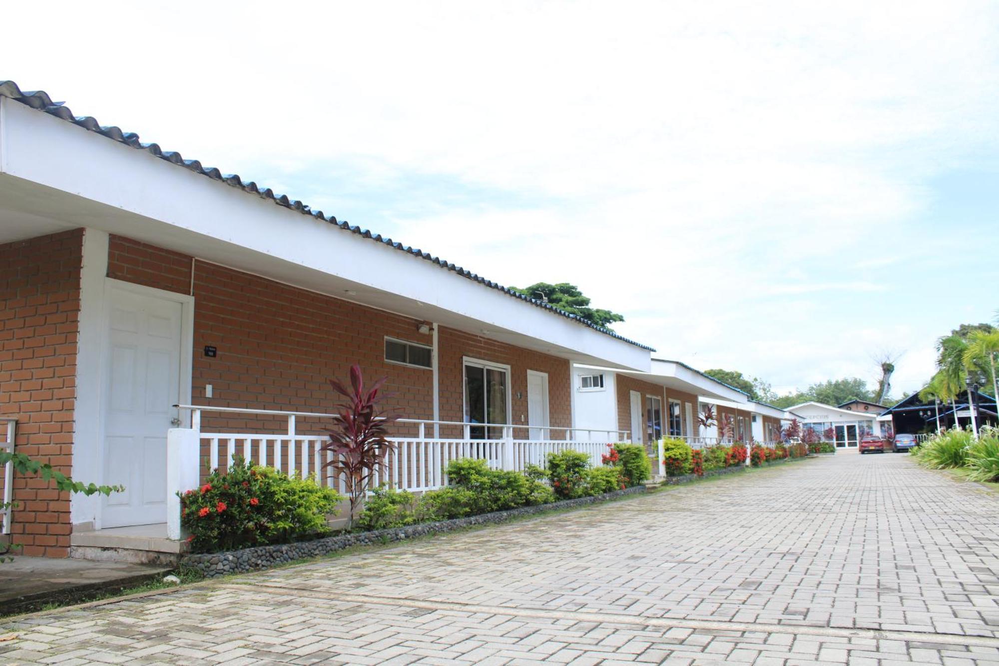 Hotel & Resort Villa Del Sol 图马科 外观 照片